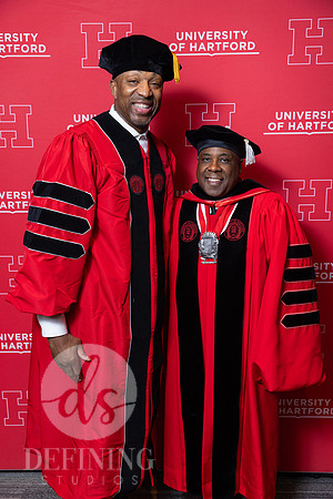 UHart_Commencement_UG-025