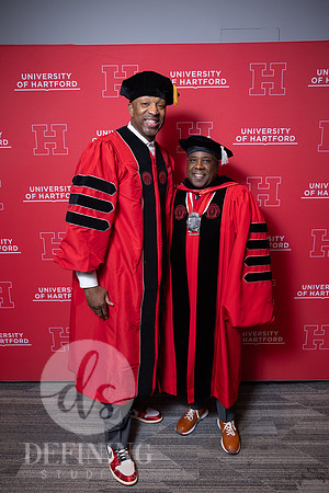 UHart_Commencement_UG-026