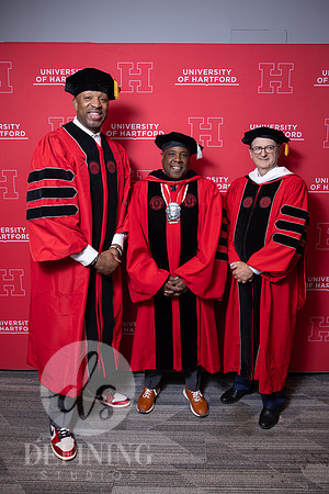 UHart_Commencement_UG-029