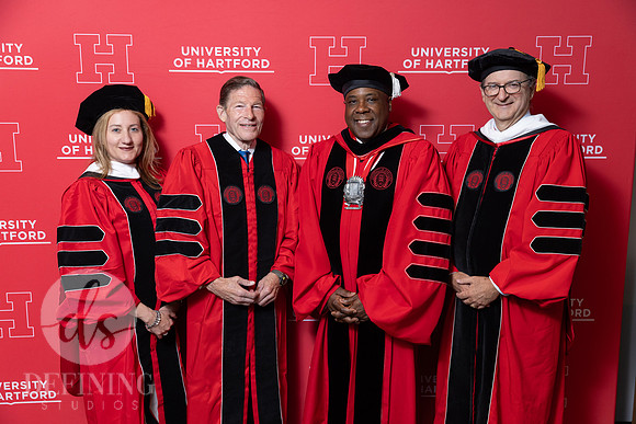 UHart_Commencement_GD-072