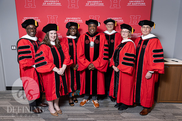 UHart_Commencement_GD-075