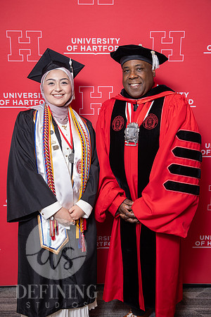 UHart_Commencement_UG-041