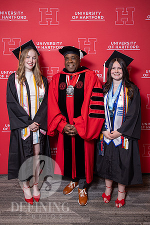 UHart_Commencement_UG-045