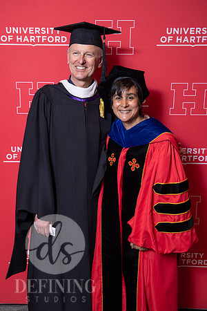 UHart_Commencement_UG-054