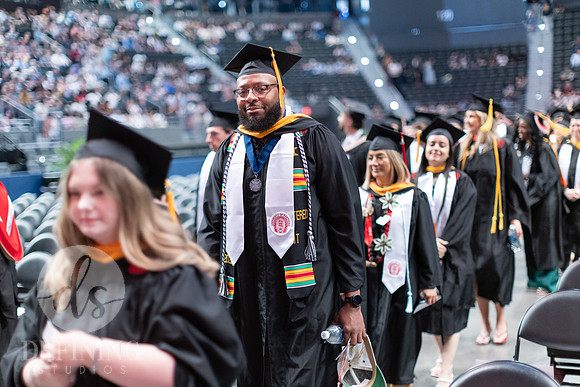 UHart_Commencement_GD-103