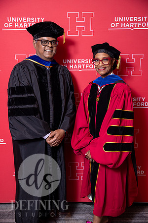 UHart_Commencement_UG-060