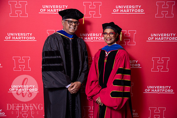 UHart_Commencement_UG-062