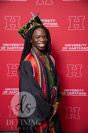 UHart_Commencement_UG-065