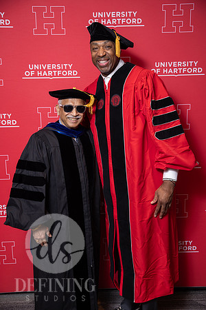 UHart_Commencement_UG-070
