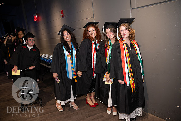 UHart_Commencement_UG-072