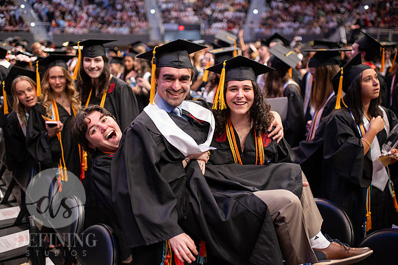UHart_Commencement_UG-087