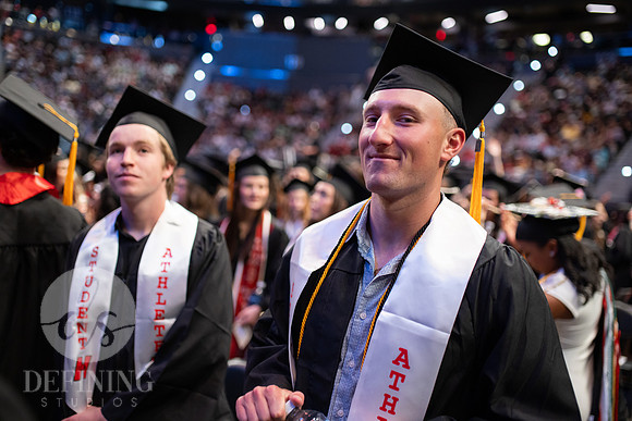 UHart_Commencement_UG-088
