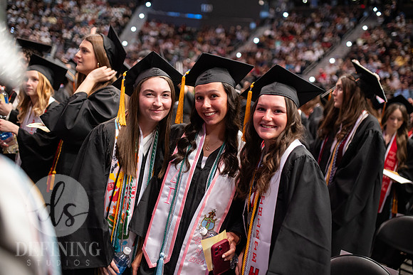 UHart_Commencement_UG-090