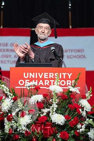UHart_Commencement_GD-172