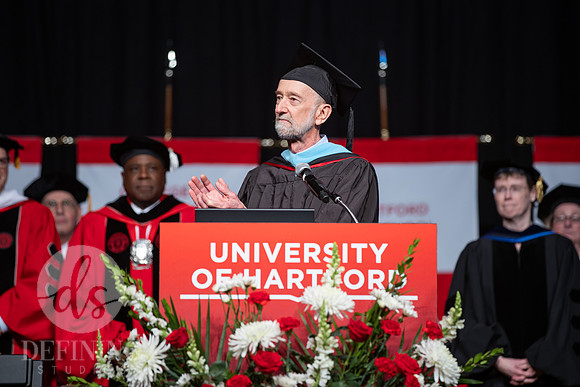 UHart_Commencement_UG-116