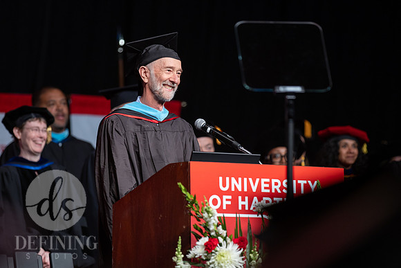 UHart_Commencement_UG-118