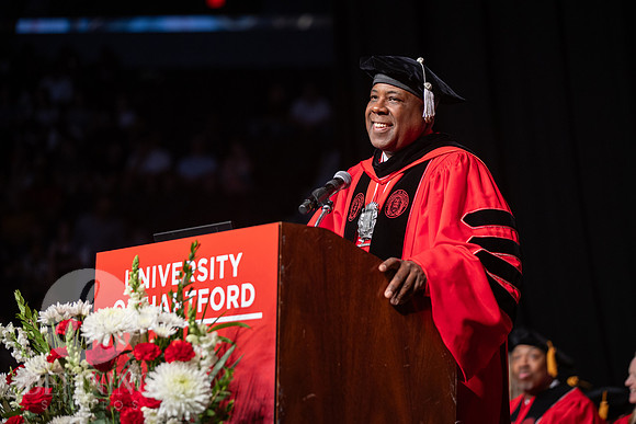UHart_Commencement_UG-134