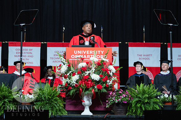 UHart_Commencement_GD-221
