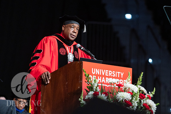 UHart_Commencement_GD-232