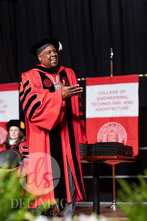 UHart_Commencement_GD-315