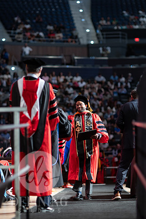 UHart_Commencement_GD-355