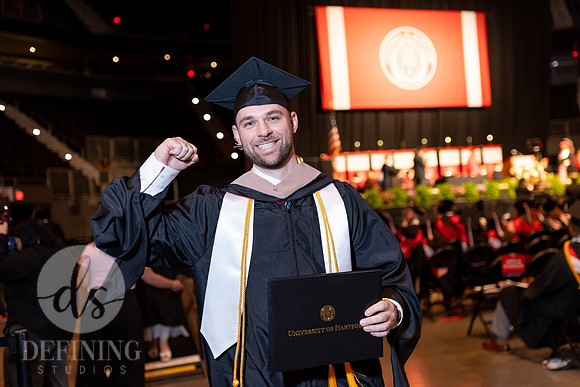 UHart_Commencement_GD-372