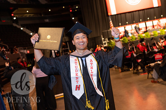 UHart_Commencement_GD-371