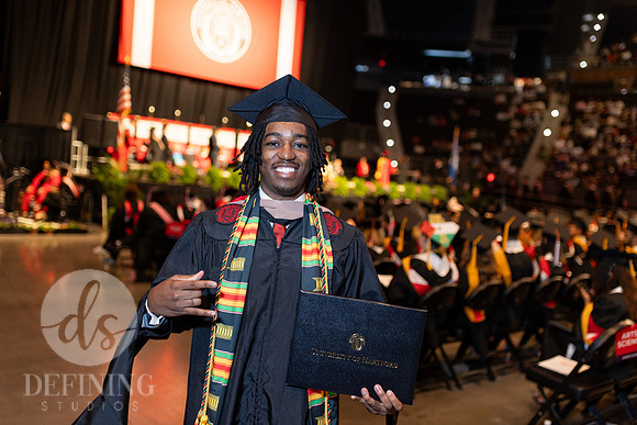 UHart_Commencement_GD-385