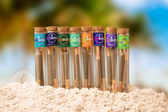 Pre Rolled On Sand-02