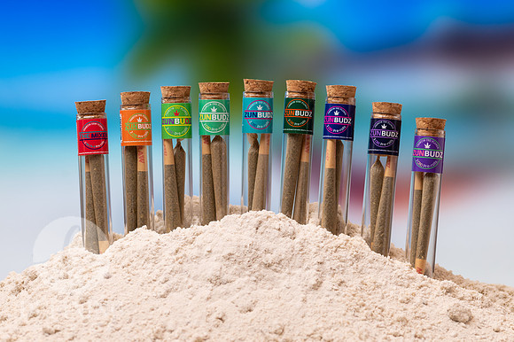 Pre Rolled On Sand-07