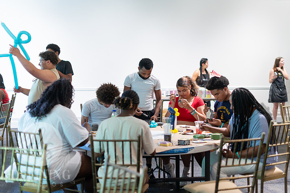 First Thursdays_087