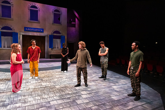 Breakdancing_Shakespeare-199