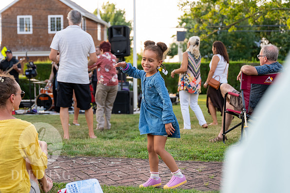 Twilight Concert Series Avenue Groove_093