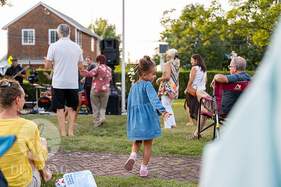 Twilight Concert Series Avenue Groove_094