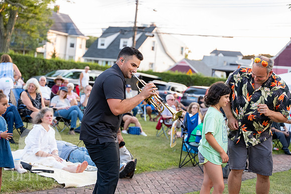 Twilight Concert Series Avenue Groove_109