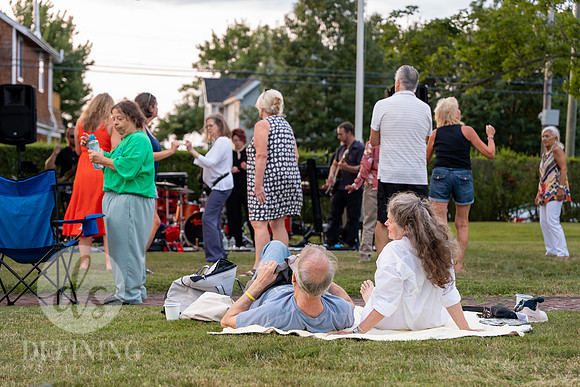Twilight Concert Series Avenue Groove_136