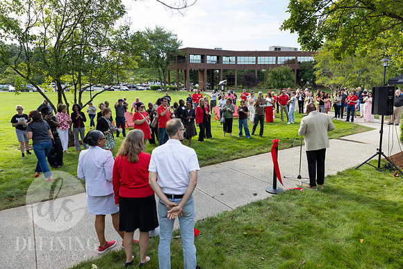 Faculty Staff Kickoff and Ribbon Joining_087