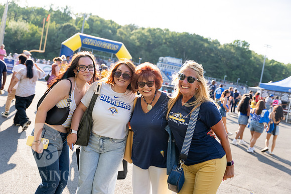 UNH_Chargers_Football-027