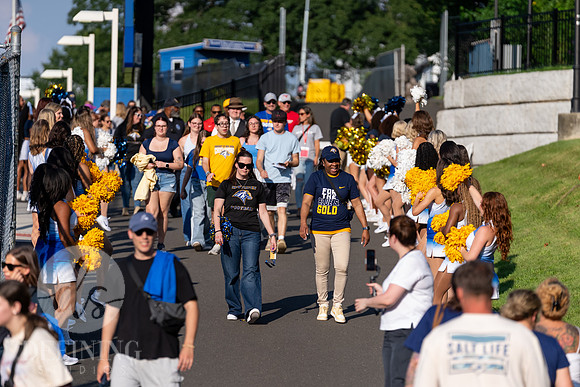 UNH_Chargers_Football-029