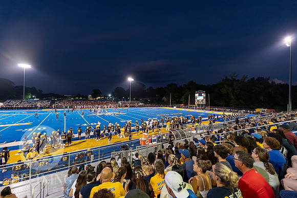 UNH_Chargers_Football-231