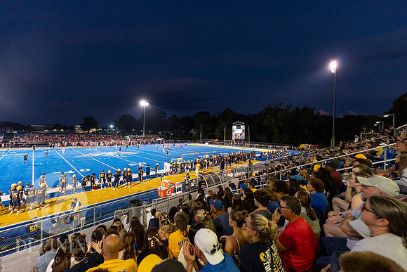 UNH_Chargers_Football-230