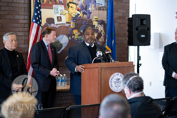 Press_Conference_057