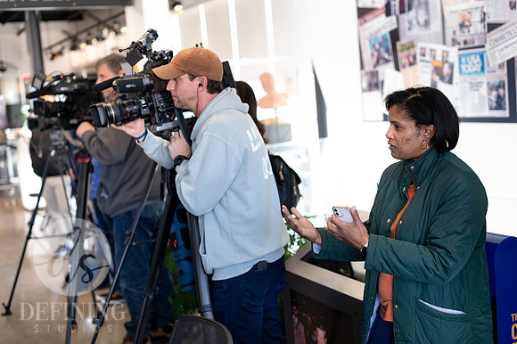 Press_Conference_063