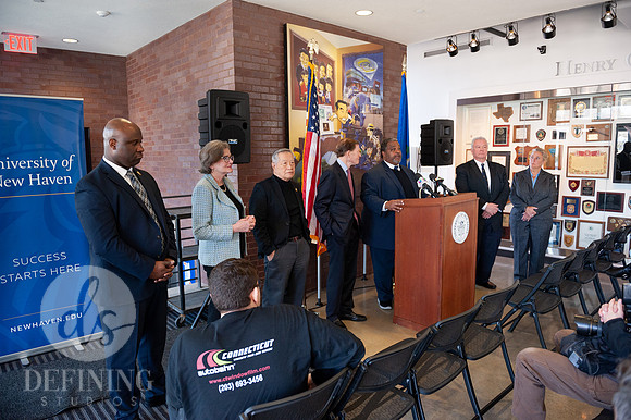 Press_Conference_086