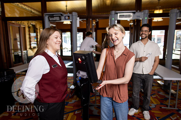 Warner_Theater_Promo_120