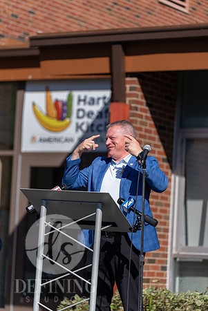 RibbonCutting_FoodPantry-061