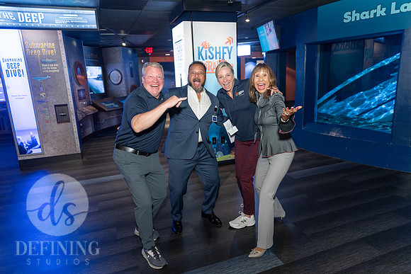 Deaf_Day_Aquarium-008