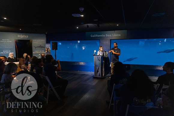 Deaf_Day_Aquarium-023