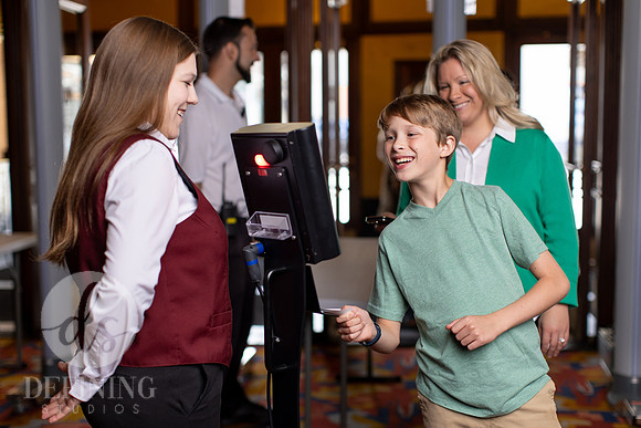 Warner_Theater_Promo_118