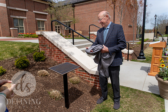 Weigel_Terrace_Dedication_096